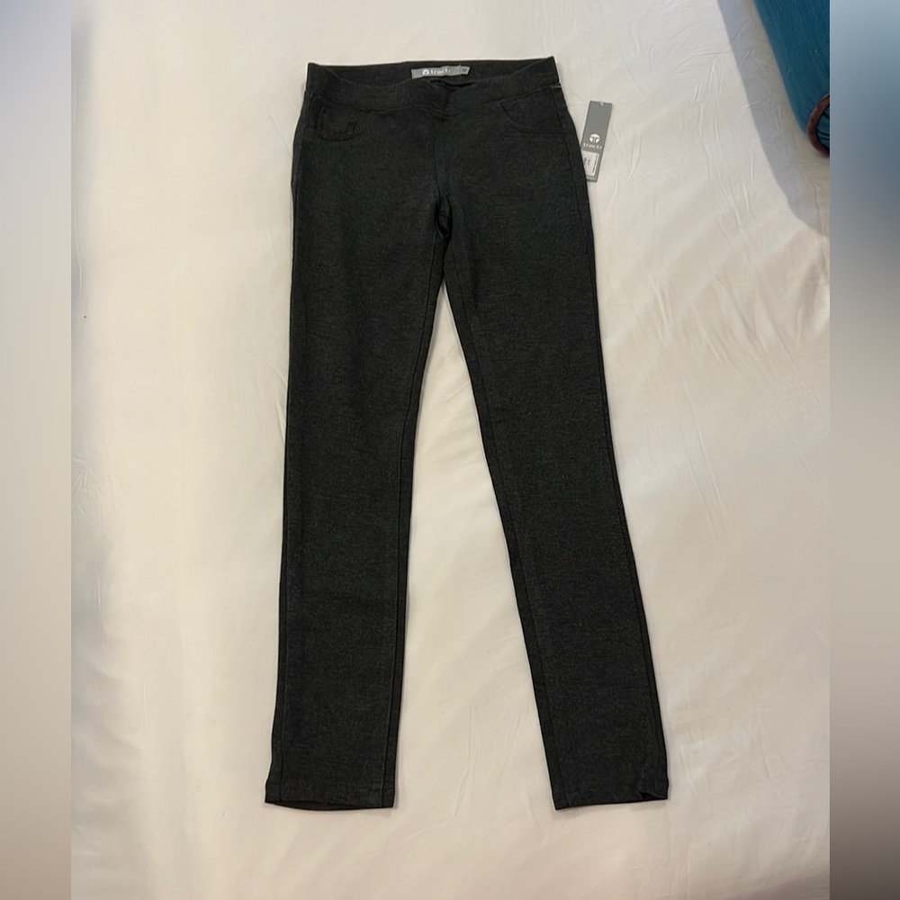 TRACTR GIRLS PULL ON PONTE LEGGING [BEST SELLER]- New with Tags! girls size 12